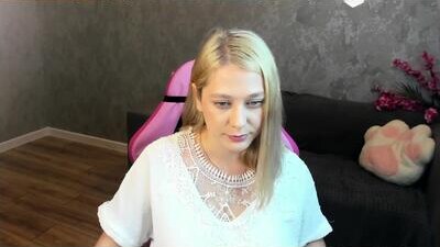 ameliaxcandy public webcam profile photo 6