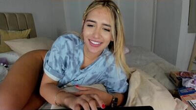 amelie_bunny_real public webcam profile photo 8