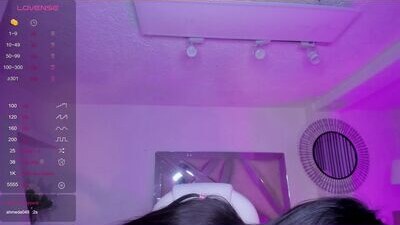 amelie_jhons public webcam profile photo 8