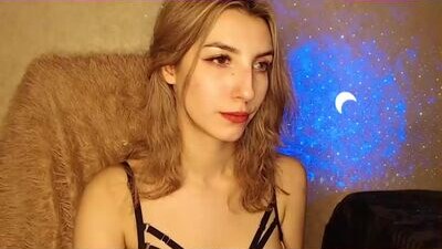 amelie_tin public webcam profile photo 5