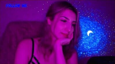 amelie_tin public webcam profile photo 7