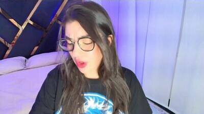 ameliie_saenz public webcam profile photo 7