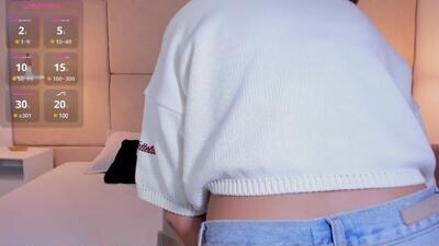 amiirra_ public webcam profile photo 3