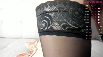amika_lu17 public webcam profile photo 5