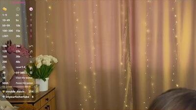 amilymi_ public webcam profile photo 5
