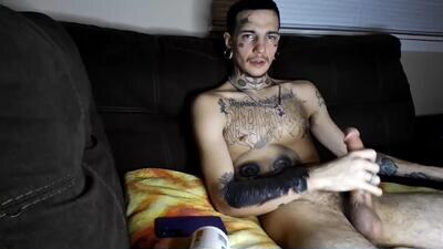 amiri_sweater public webcam profile photo 2