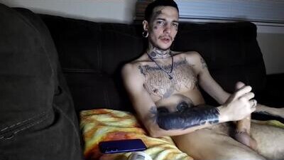 amiri_sweater public webcam profile photo 5