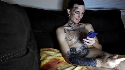 amiri_sweater public webcam profile photo 9