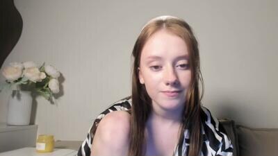 amy1_1 public webcam profile photo 3