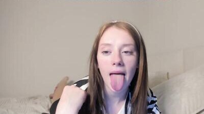 amy1_1 public webcam profile photo 10