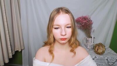 amy_nymphet public webcam profile photo 2