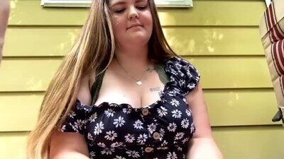 amyhood799 public webcam profile photo 9