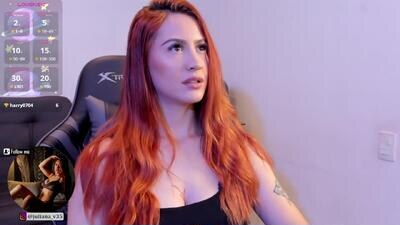 amypond__ public webcam profile photo 3