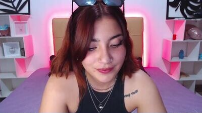 amyymoonn public webcam profile photo 2