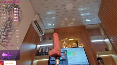 ana_onasis public webcam profile photo 6