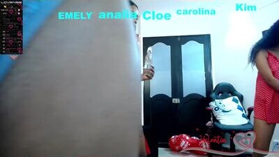 analia_11 public webcam profile photo 5