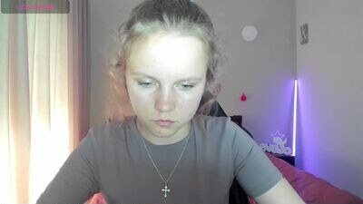 analisaparker public webcam profile photo 4