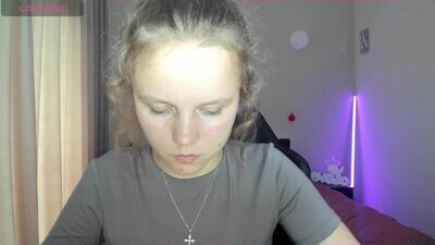 analisaparker public webcam profile photo 5
