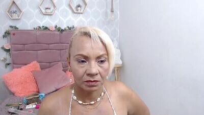 anastasiataylor_ public webcam profile photo 4