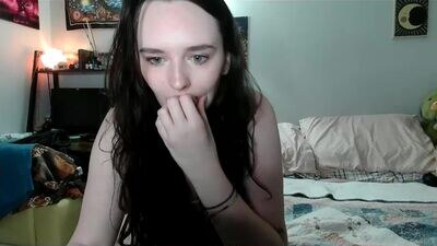 andi_bird public webcam profile photo 4