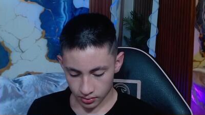 andres_tay public webcam profile photo 3