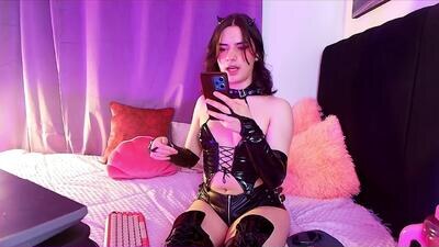 angel_shinyy public webcam profile photo 4
