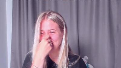 angelanty public webcam profile photo 6
