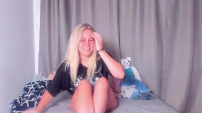 angelanty public webcam profile photo 9