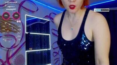 angelawhity public webcam profile photo 3