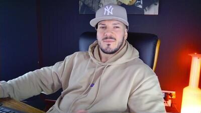 angeloeric public webcam profile photo 4