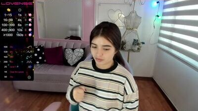 ani_paris public webcam profile photo 8