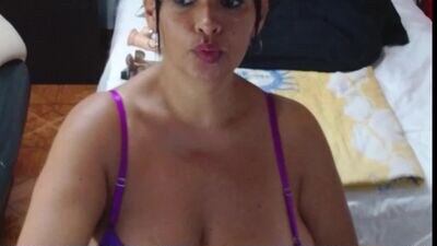 anie_milf1