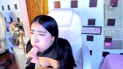 aniie_west public webcam profile photo 8