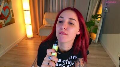anika_aa public webcam profile photo 4