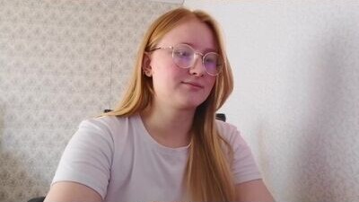 anika_lipps public webcam profile photo 5