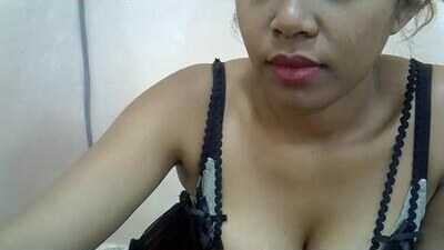 anischah public webcam profile photo 8