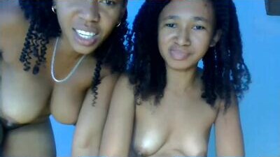 anitaazzh public webcam profile photo 10