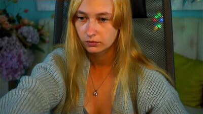 anitabels public webcam profile photo 6