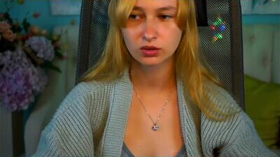 anitabels public webcam profile photo 10