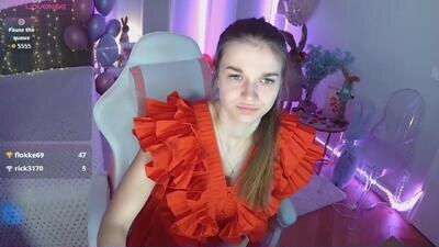 ann_woood public webcam profile photo 3