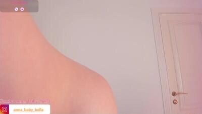 anna_baby_bella public webcam profile photo 4