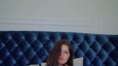 annabanksy public webcam profile photo 8