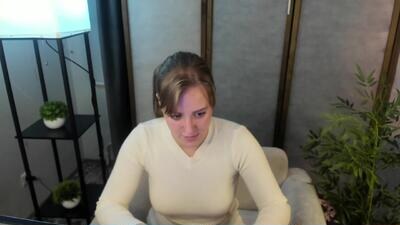 annagrees1 public webcam profile photo 3