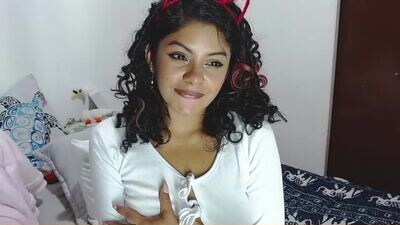 annamesht public webcam profile photo 3