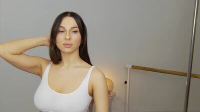 annesense public webcam profile photo 4