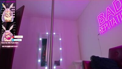 annickbhele public webcam profile photo 8