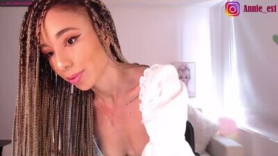 annie_es public webcam profile photo 10