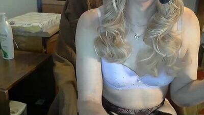 anniegurl public webcam profile photo 2