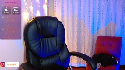anniehh_ public webcam profile photo 3
