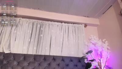 anniepleasure_ public webcam profile photo 4